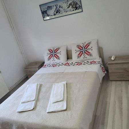 Apartament Regim Hotelier Bacău Exterior foto