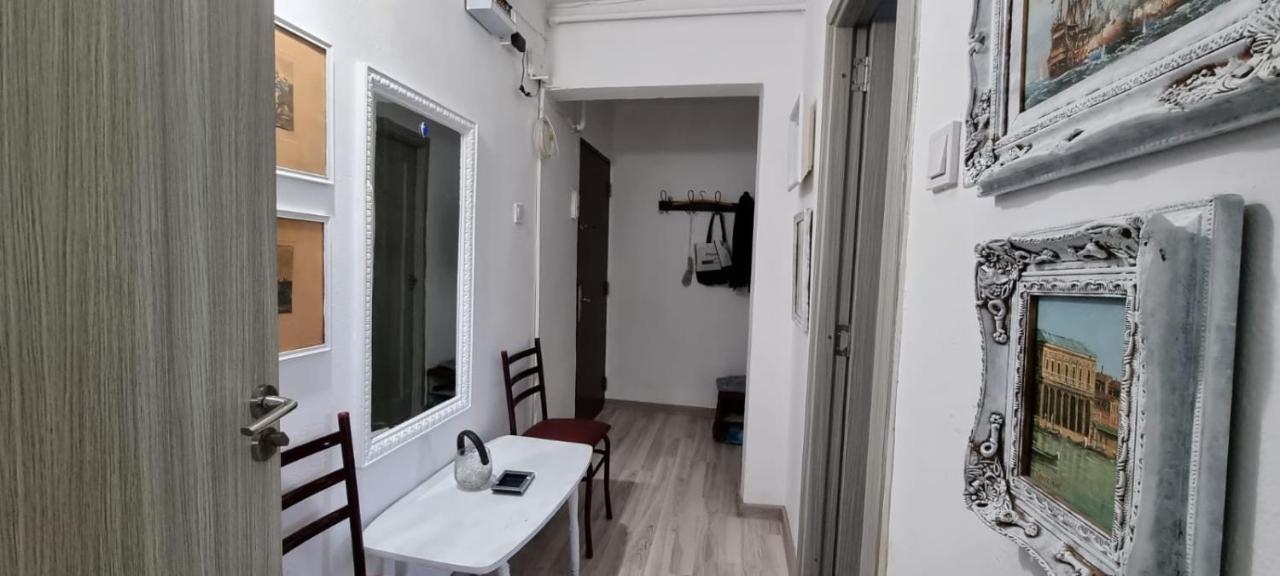 Apartament Regim Hotelier Bacău Exterior foto